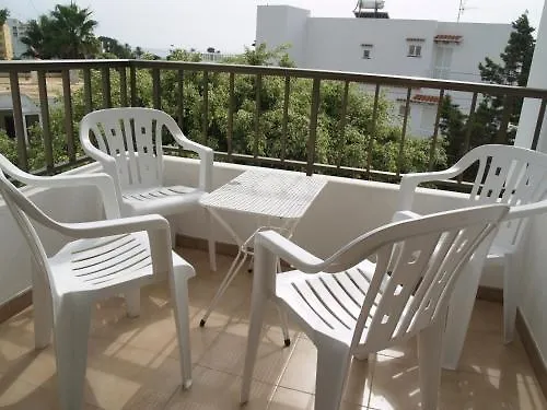 Apartamentos Mar Bella Es Cana 0*,  Španělsko
