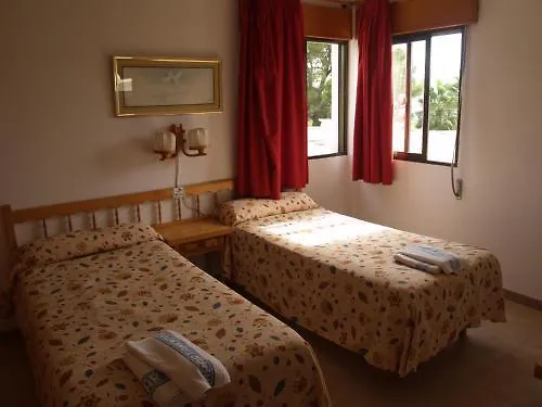 Apartamentos Mar Bella Es Cana 0*,
