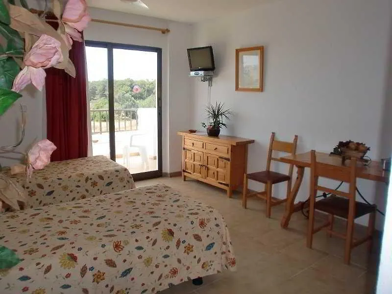 Apartamentos Mar Bella Es Cana