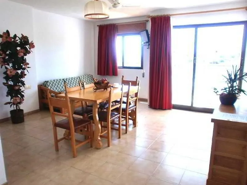Apartamentos Mar Bella Es Cana 0*,